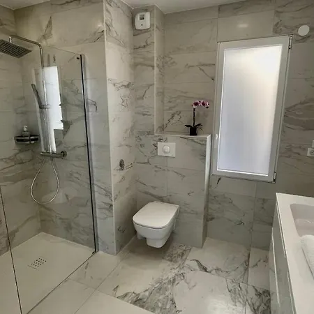 Les Du Domaine Napoleon Corsica Vue Et Piscine * Pietrosella