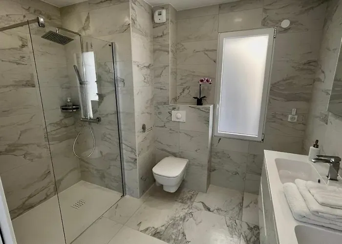 Les Du Domaine Napoleon Corsica Vue Et Piscine * Pietrosella