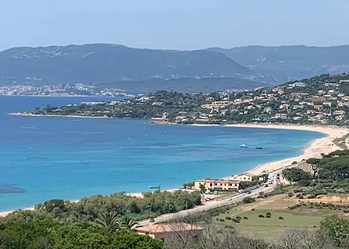 Les Du Domaine Napoleon Corsica Vue Et Piscine