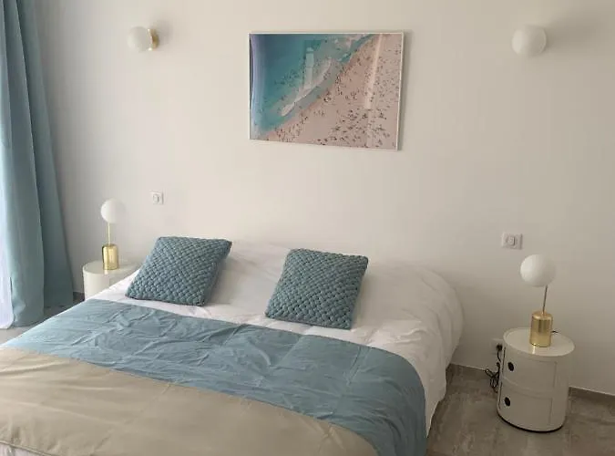 Les Du Domaine Napoleon Corsica Vue Et Piscine * Pietrosella